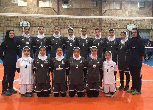 دختران والیبالیست استان چهارمحال وبختیاری در مسابقات کشوری گل کاشتند
