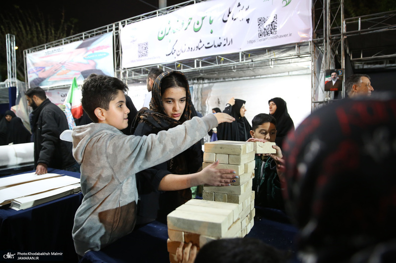 چهل و چهارمین شب اجتماع پرشور مردم در صادقیه