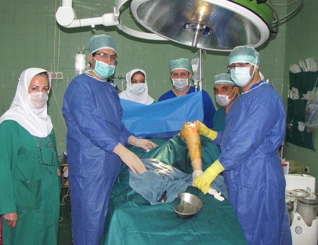 سالانه بیش از یک میلیون تعویض مفصل زانو در دنیا انجام می شود