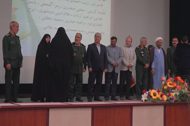 برگزیدگان جشنواره شعر انقلاب اسلامی معرفی شدند