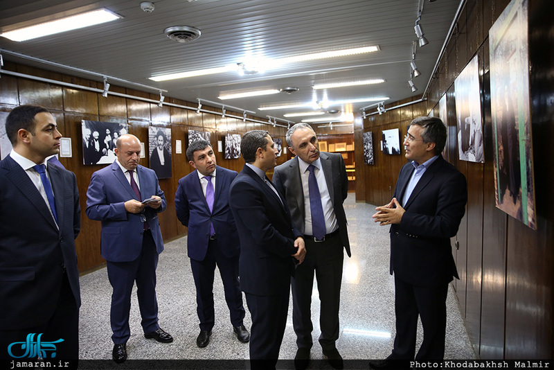 بازدید رئیس سازمان بازرسی کشور آذربایجان از بیت امام خمینی (س) در جماران 