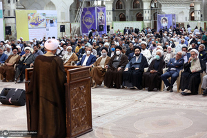 مراسم چهلمین روز ارتحال سید محمود دعایی در حرم مطهر امام خمینی
