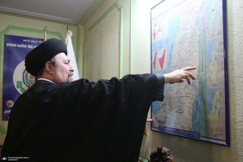 حضور سید حسن خمینی در دفتر نمایندگی جنبش مقاومت اسلامی فلسطین (حماس)