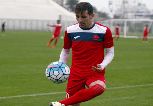 احمدزاده مشکلی برای دیدار مقابل نفت ندارد