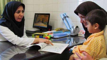 برپایی پایگاه های مشاوره گفتار درمانی در 10 ایستگاه مترو تهران