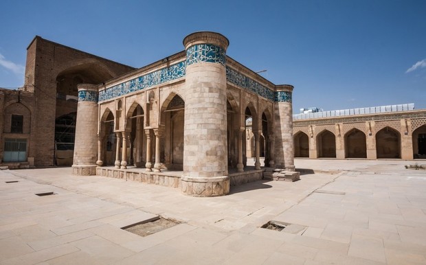 مرمت و بازسازی قدیمی ترین مسجد تاریخی جنوب کشور در شیراز آغاز شد