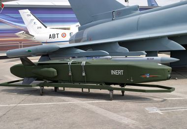 جنگ اوکراین تشدید شد؛آیا موشک‌های دوربرد آلمانی پل کریمه را نابود می کنند؟