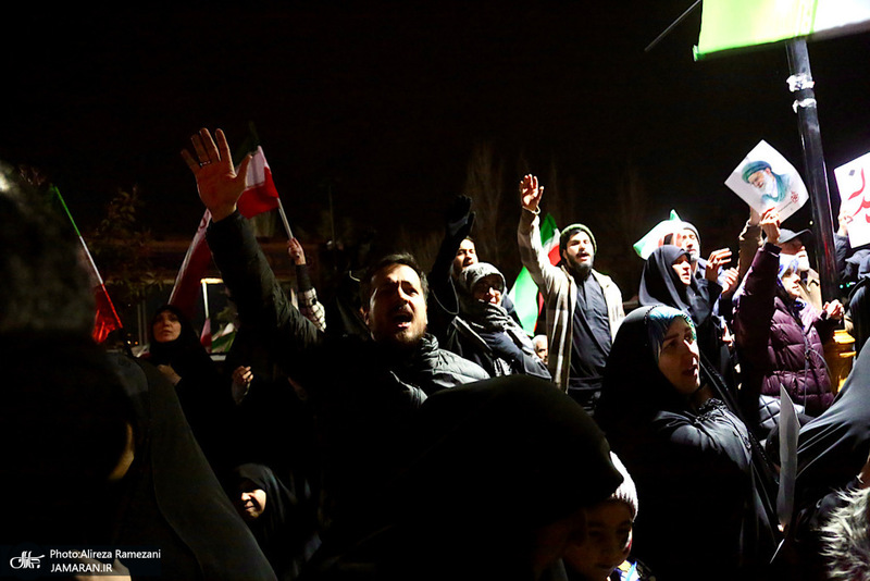 تجمع مردمی در میدان تجریش تهران