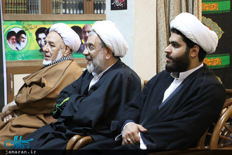 عیادت سید علی خمینی از آیت الله تاکندی و حضور در بیت آیت الله باریک بین(ره)