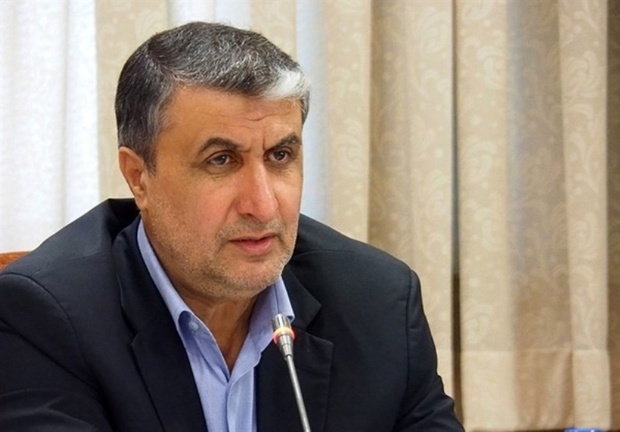 وزیر جدید راه و شهرسازی کار خود را با سفر به مشهد آغاز کرد