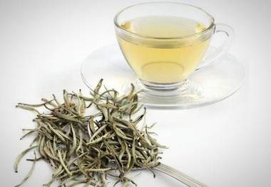 فواید جالب مصرف چای سفید

