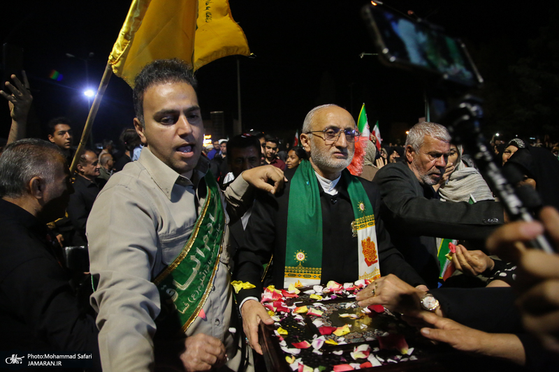 مراسم عقد زوج های جوان فسایی با حضور خادمین امام رضا (ع)