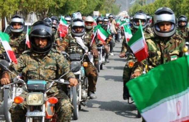 برگزاری رژه موتوری در سی و نهمین سالگرد انقلاب اسلامی در رودان