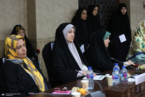 رونمایی طرح اولین همایش بین المللی تحول در نقش و جایگاه زنان در پرتو اندیشه های امام خمینی (س)