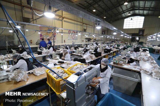 نخستین و مدرن ترین واحد تولید ماسک در زنجان آغاز به کار کرد