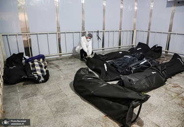 تا پایان «زمان طلایی» هجوم کرونای لمبدا به کشور کمتر از 80 روز باقی مانده! / چرا با وجود افزایش سرعت واکسیناسیون، مرگ کرونایی در ایران‌ کم نمی شود؟