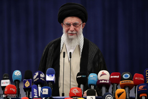 حضور رهبر معظم انقلاب اسلامی در انتخابات ریاست جمهوری چهاردهم
