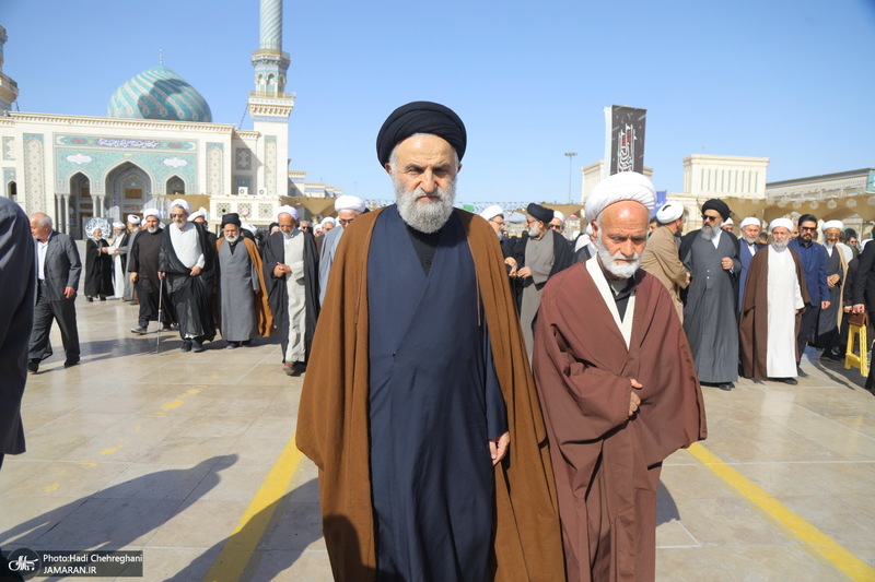 مراسم تشییع آیت الله موسوی تبریزی (ره)