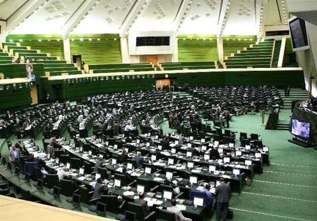 توهین به روحانی در جلسه علنی مجلس 