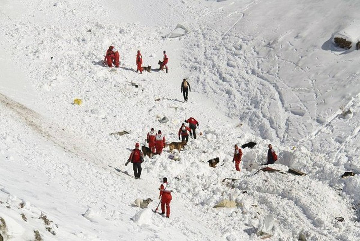  2 کوهنورد مفقود شده در ارتفاعات اسفراین پیدا شدند
