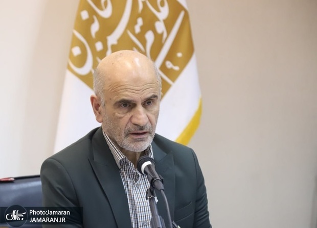 فرشاد مومنی هشدار داد: امام خمینی و بهشتی مردم را مالک حقیقی کشور می دانستند/ شهامت دیدن واقعیت را پیدا کنیم/ اگر معیشت مردم محور نباشد، سقوط می کنیم