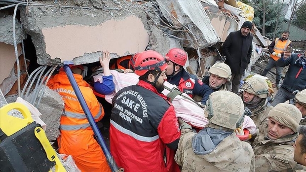 سگ آموزش دیده در ترکیه  جان 12 زلزله زده را نجات داد