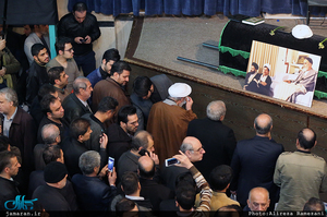 مراسم وداع با پیکر آیت الله هاشمی رفسنجانی(ره) در حسینیه جماران-13