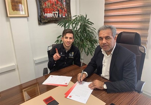 فرشاد احمدزاده به پرسپولیس پیوست + عکس
