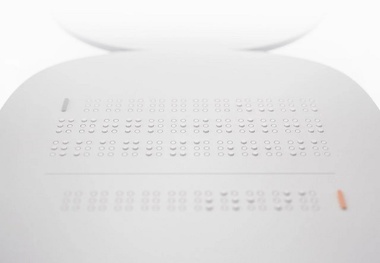 تبدیل پیام صوتی به خط بریل برای نابینایان

