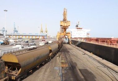 حمل بارگندم از کشتی و انتقال مستقیم به واگن قطار