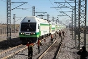 حرکت قطارهای حومه‌ای تهران از سر گرفته شد
