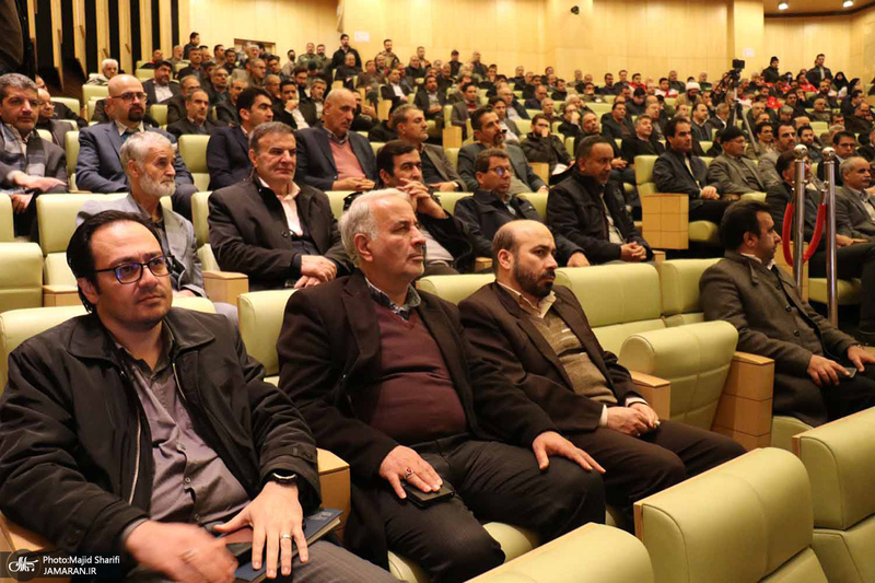 نشست مدیران و اعضای شورای ادارای استان مرکزی در بیت تاریخی امام خمینی (س)