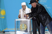عکس/ آغاز انتخابات ریاست جمهوری قزاقستان