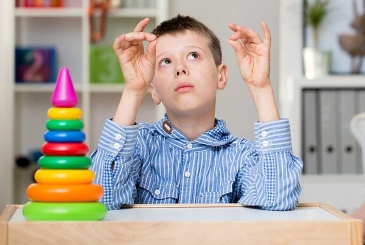 علائم اوتیسم در کودکان با آموزش رفتاری از بین می‌رود؟
