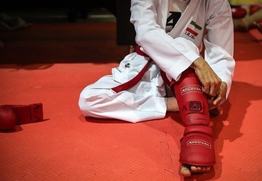 پاس قهرمان سوپر لیگ کاراته شد
