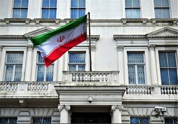 شوی تبلیغاتی مقابل سفارت ایران در لندن به پایان رسید