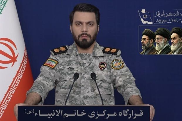 سخنگوی قرارگاه مرکزی خاتم الانبیا(ص): ایران بسیار هوشمندانه و مقتدرانه تنگه هرمز را کنترل می‌کند/ کشورهای فرامنطقه‌ای حق دخالت در خلیج فارس را ندارند