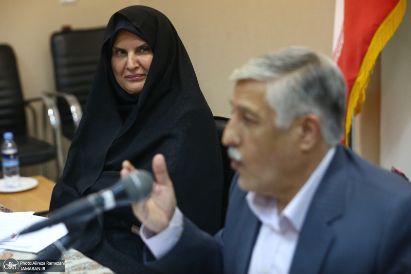 مراسم بزرگداشت بزرگان انجمن زنان ایران
