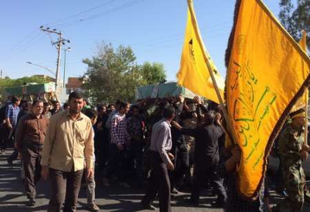 پیکر دو شهید مدافع حرم در کاشان به خاک سپرده شد