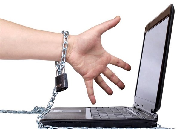 دستگیری مزاحم اینترنتی در سنندج