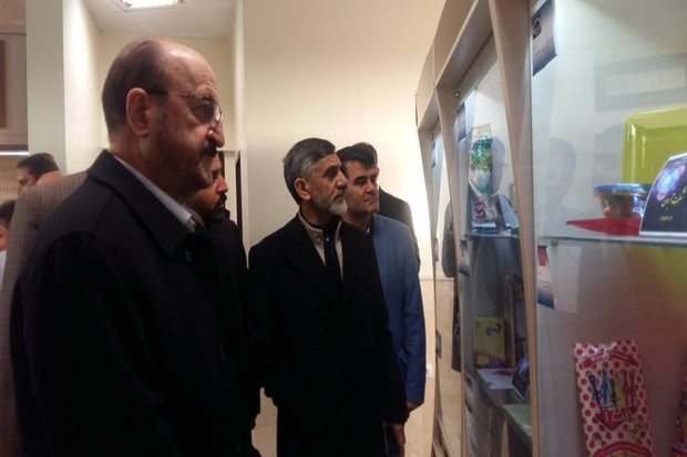 رییس ستاد مبارزه با قاچاق از نمایشگاه صنایع قزوین بازدید کرد