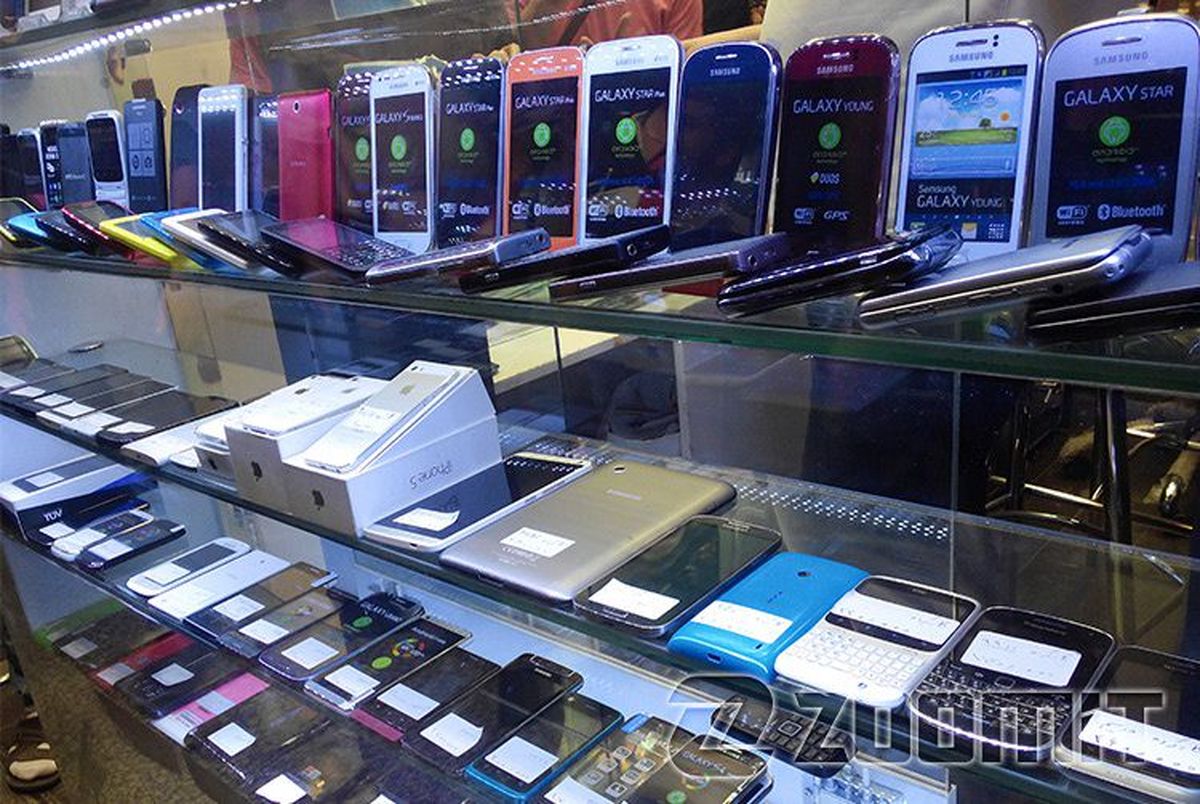 چند نرخی شدن گوشی تلفن همراه در بازار