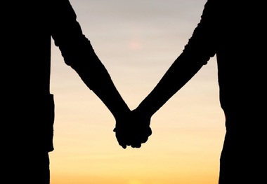 وابستگى زیاد به همسر چه آسیب هایى بر زندگی مشترک وارد می کند؟
