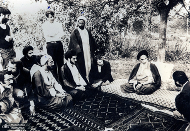 روایت سید محمود دعایی از روزهای اقامت امام در فرانسه