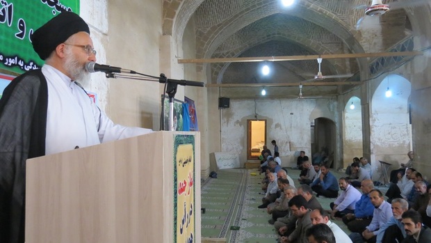 مسلمانان باید برای کمک به  مسلمانان مظلوم میانمار به میدان بیایند