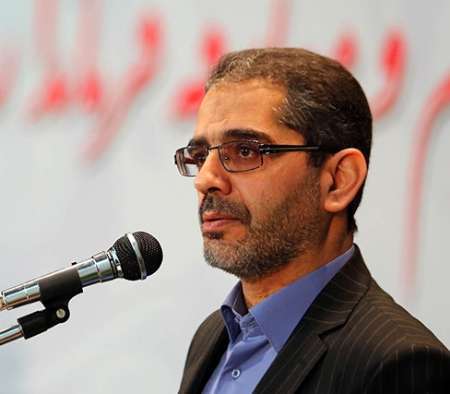 فرماندار سابق اصفهان: حمایت از دولت، حمایت از نظام است