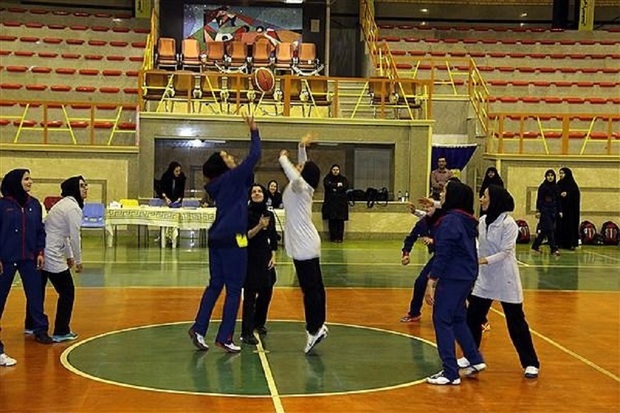 مسابقات بسکتبال سه نفره قهرمانی گیلان جام فجر برگزار شد