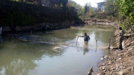 کشف و ضبط ادوات صید غیرمجاز از رودخانه‌های رودسر