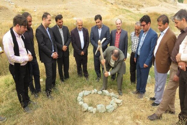 عملیات اجرای یک طرح آبخیزداری در تاکستان آغاز شد