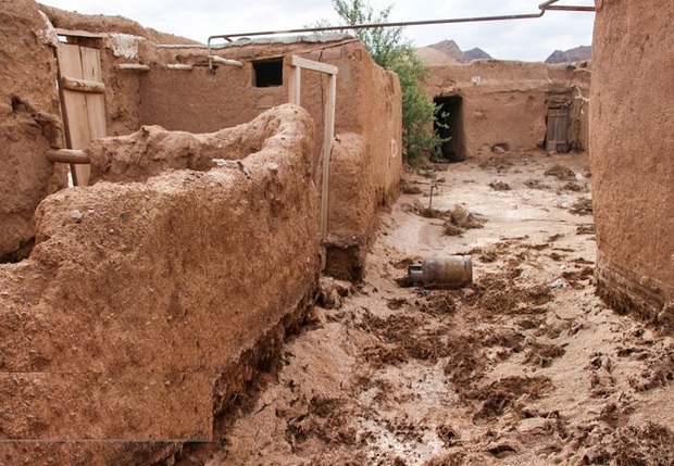 13 واحد مسکونی روستایی بشرویه 100 درصد تخریب شد